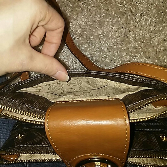 Crossbody Michael Kors bag - Picture 7 of 7